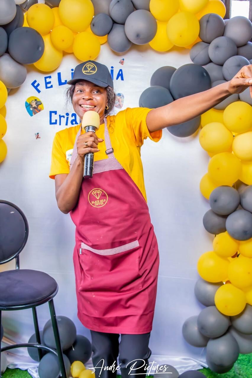 Apresentação de evento Black Gold